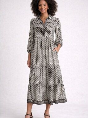 36. Max studio • NWT $175 Black and White Patterned Dress PTP 22” minor flaw!